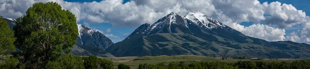 Yellowstone valley cabin rental