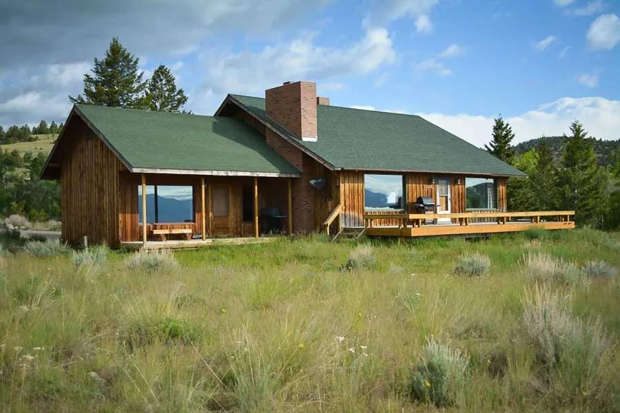 Montana Fly Fishing Lodges, Montana Angler