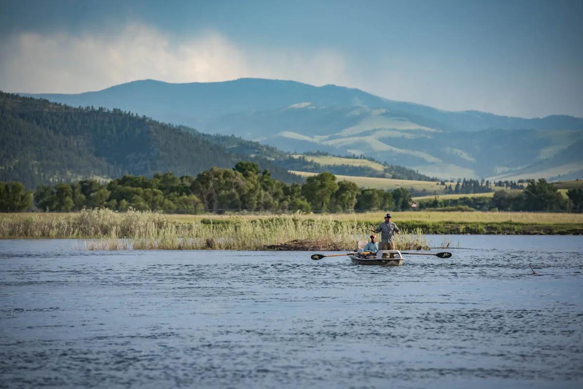 August fly fishing on the Missouri River Tricos join Pale Morning Duns and caddisflies in August resulting in spectacular dry fly fishing opportunities