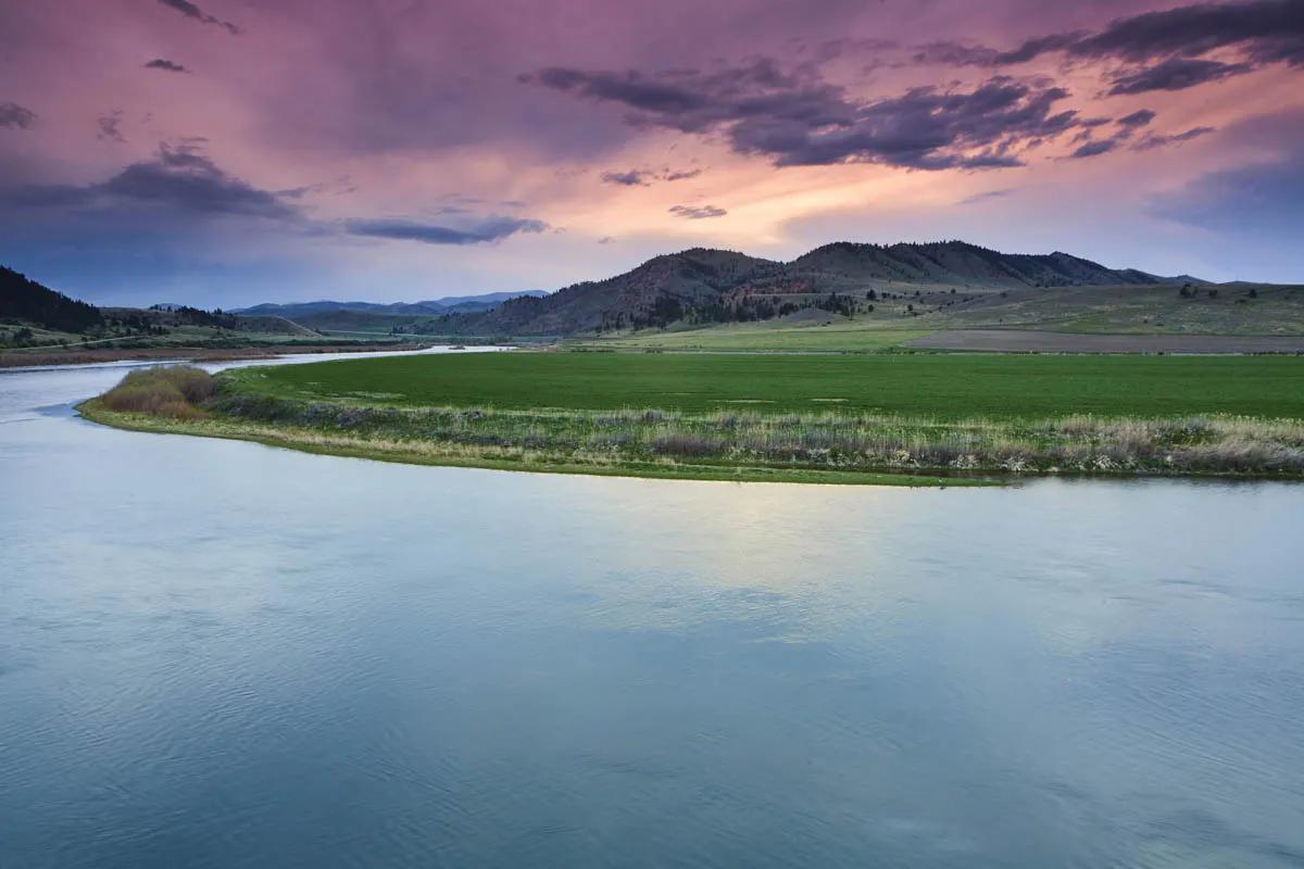 Blue Winged Olives keep trout rising on the Missouri River in May