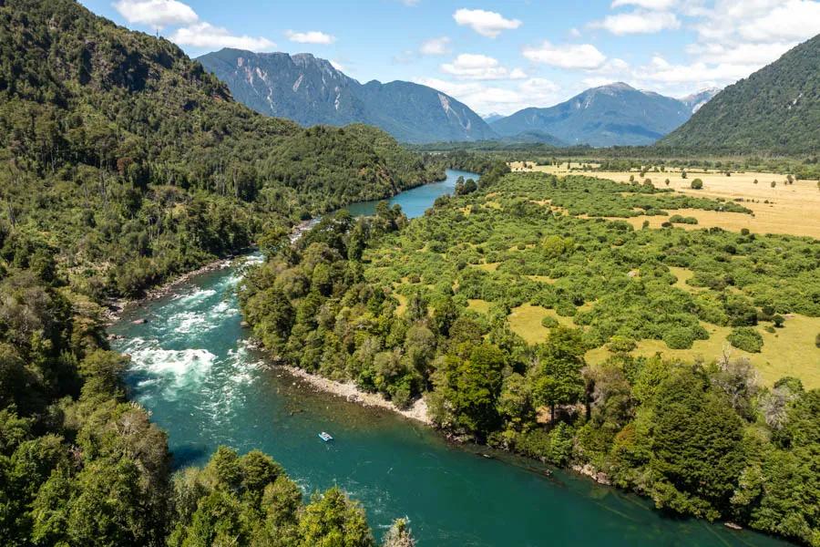 Figuroa River in Chile Figuroa River in Chile