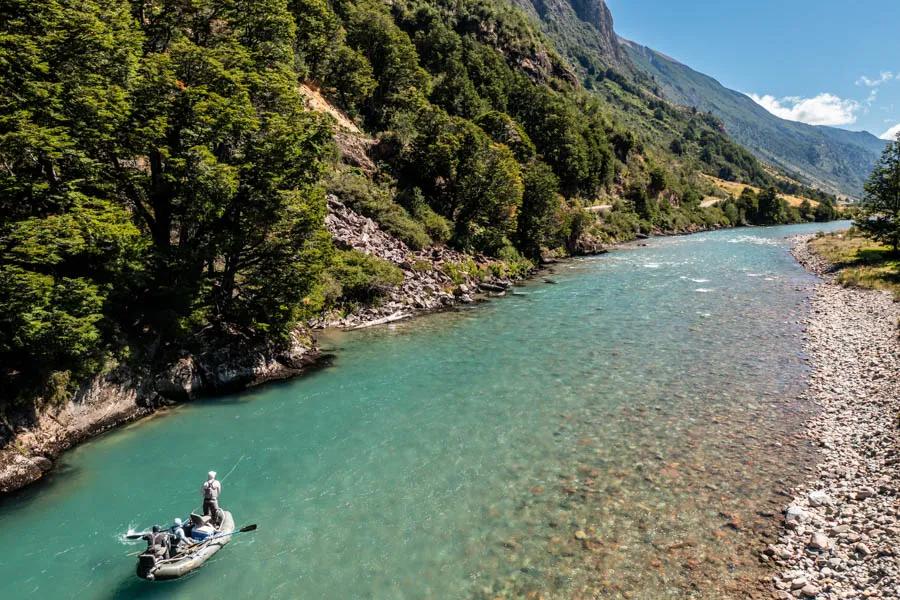 Chile fly fishing trips for large trout Magic Waters Lodge is a purpose-built fishing lodge located in the heart of the most diverse fly fishing waters in all of Patagonia. Lakes, rivers, spring creeks, and canyon waters are all within easy reach.