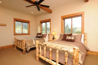 Comfortable beds at the Lodge at Eagle Rock