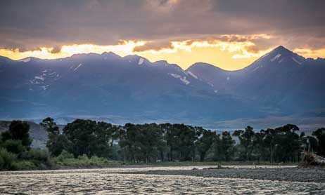 Yellowstone River guide